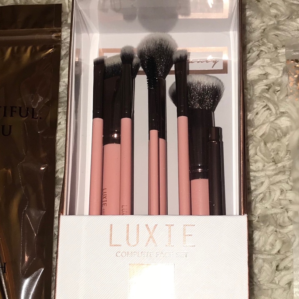 Luxie ROSE GOLD Facial Brushes